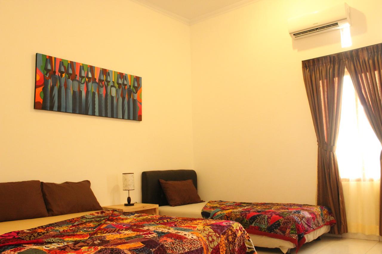The Wayang Homestay Yogyakarta Eksteriør billede